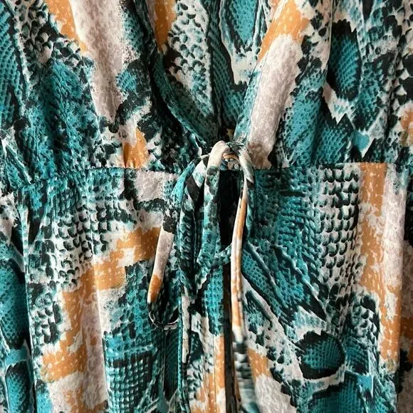 𝅺WOMAN’S cardigan dress‎ - Picture 3 of 4